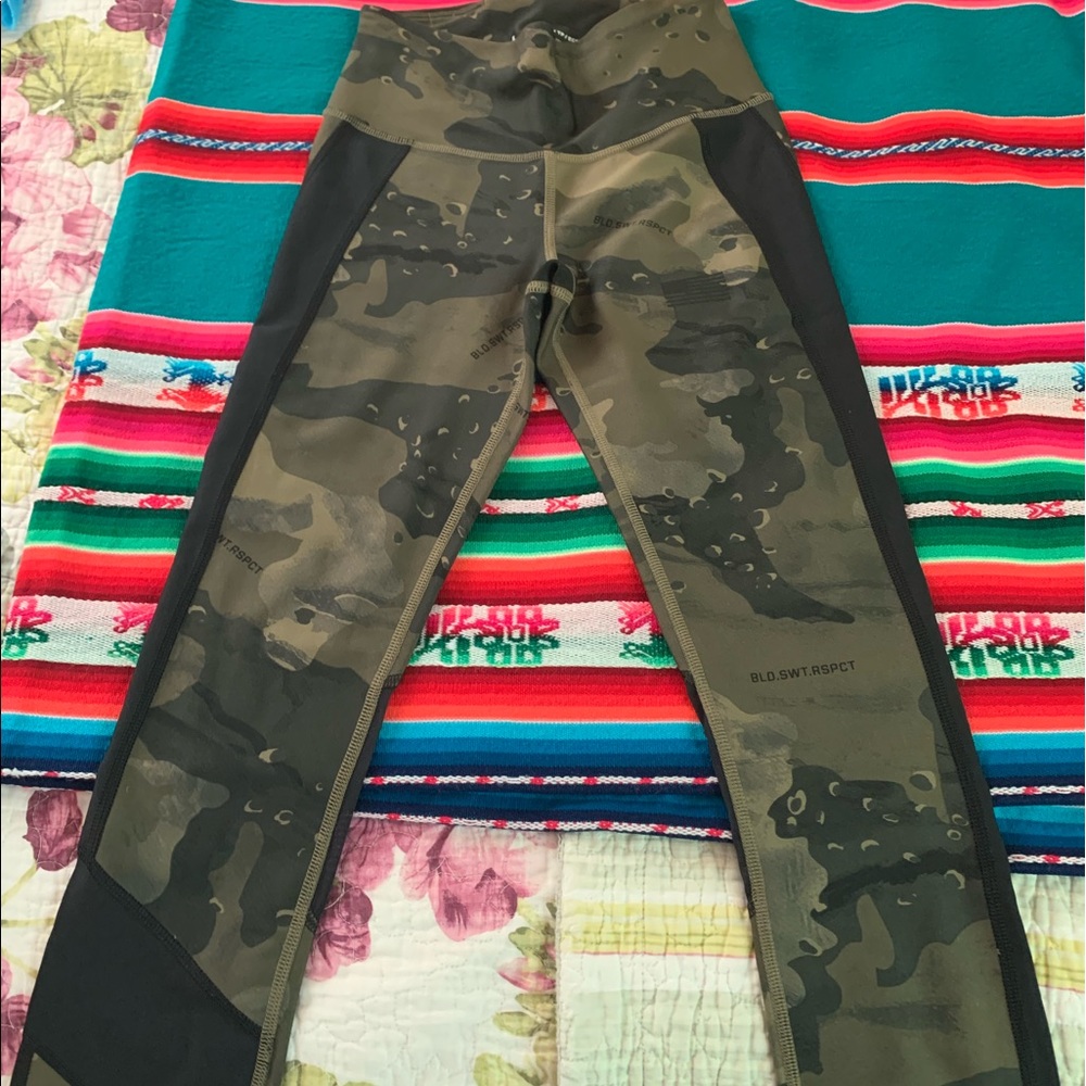 W Project Rock Veteran Collection Ankle Legging